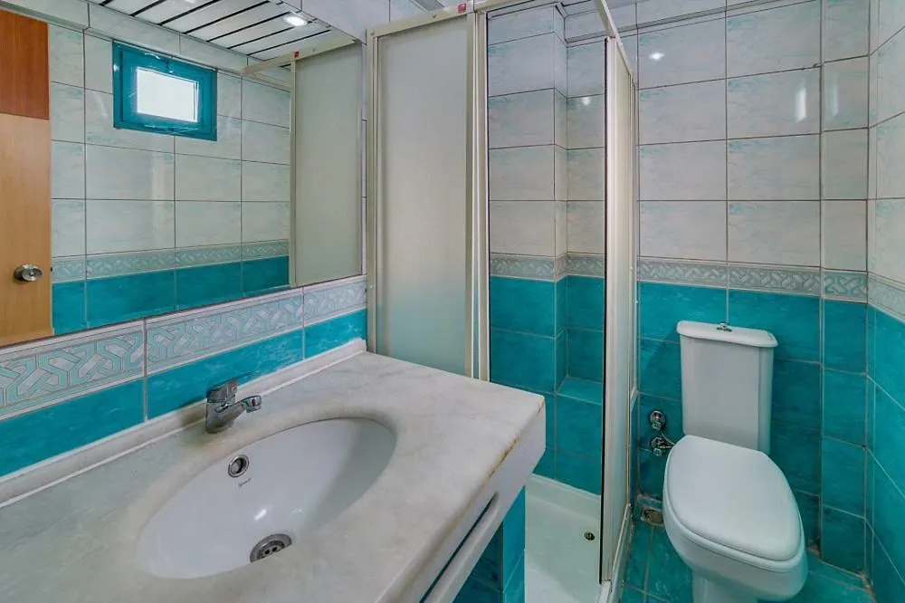 Uslan Hotel Kuşadası 3*,