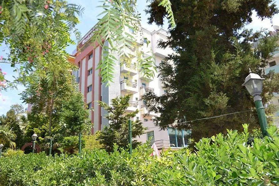 Uslan Hotel Kusadasi