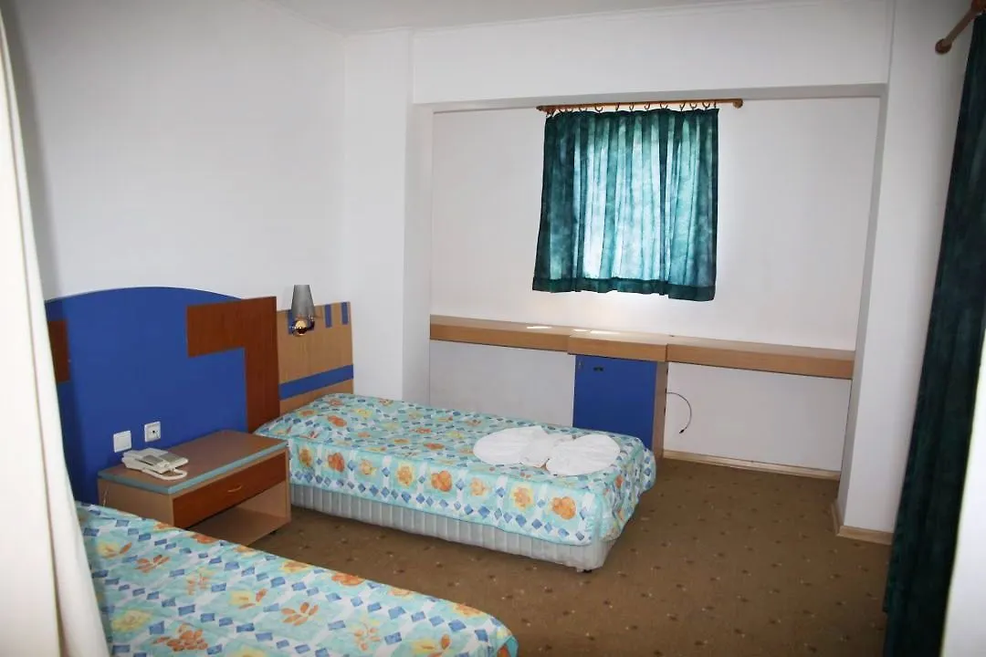 Uslan Hotel Kusadasi 3*,