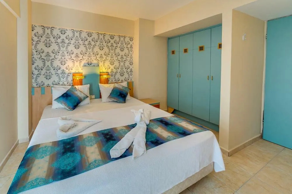 Uslan Hotel Kusadasi