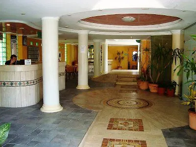 Uslan Hotel Kusadasi